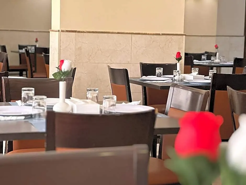 Al Massa Bader Hotel Mekke 3*,