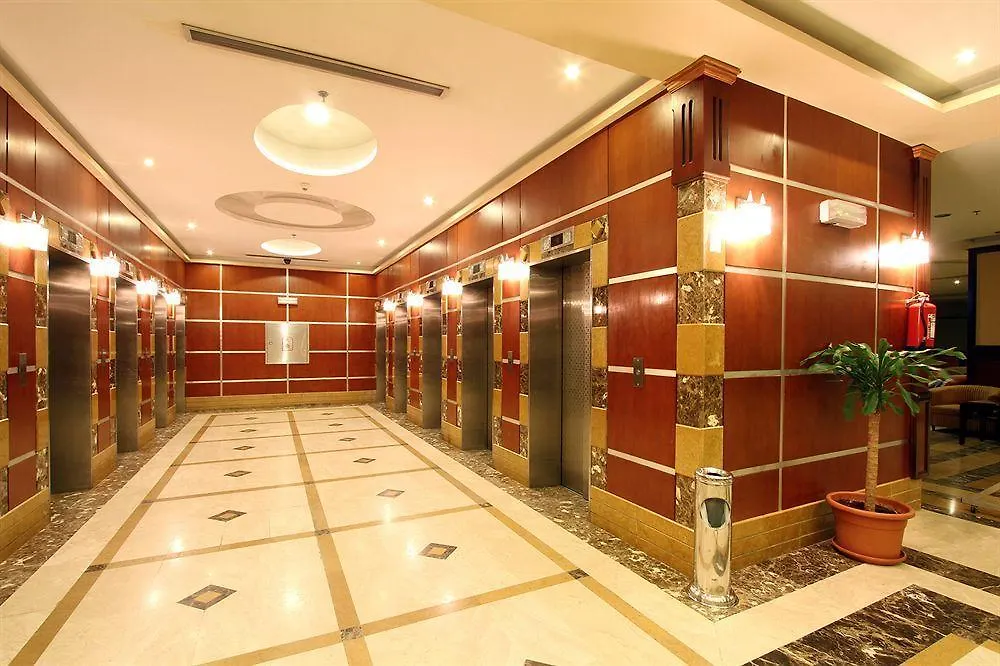 Al Massa Bader Hotel Mekke 3*,