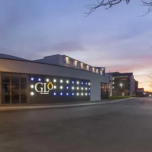 *** Hotel Glo Western Corporate Centre Canada