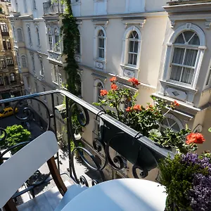 بيرا نيوف فندق اسطنبول