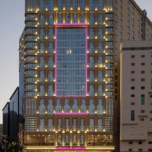 Violet Al Azizia Masjid Al Qatari La Mecque